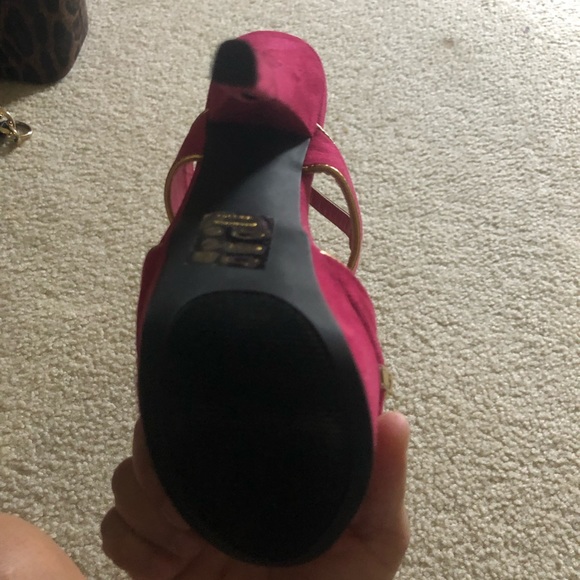 New - Picture 2 of 5